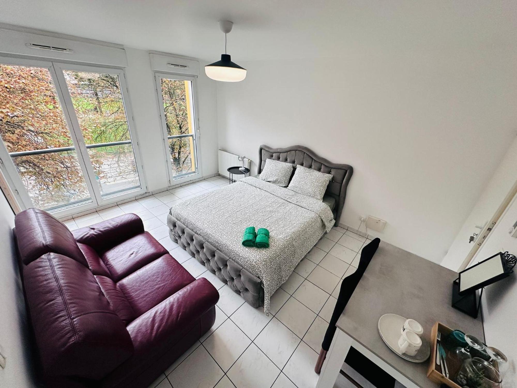 Apartament Sri-Indo Bobigny Paris Zewnętrze zdjęcie