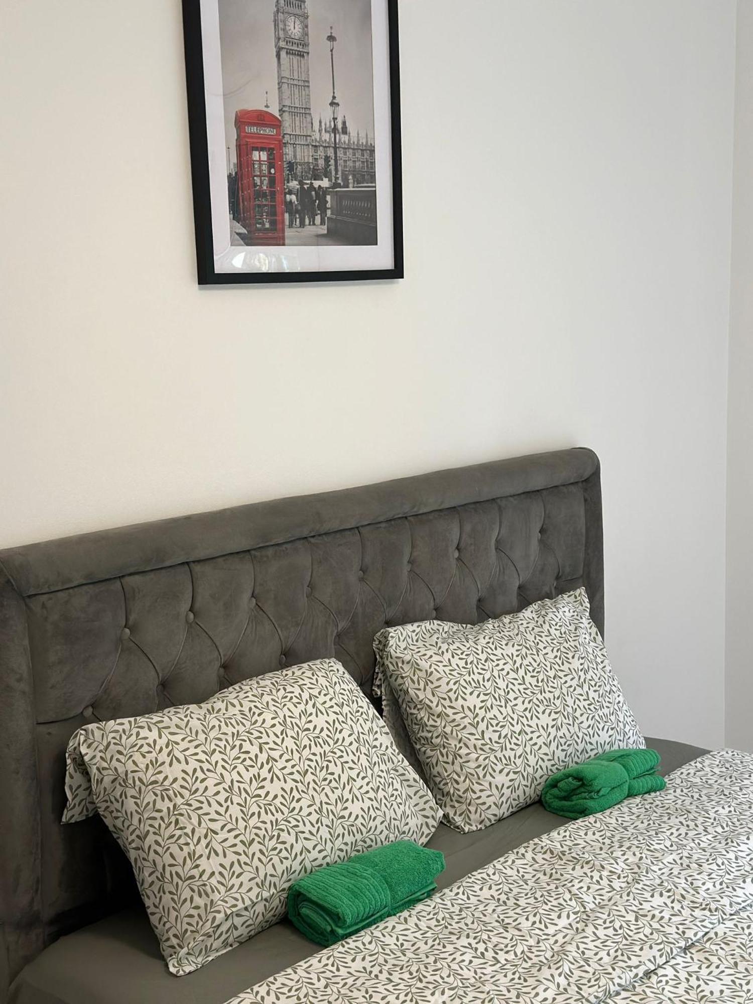 Apartament Sri-Indo Bobigny Paris Zewnętrze zdjęcie