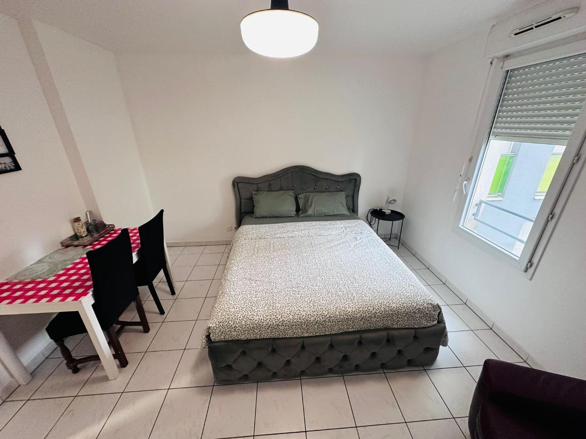 Apartament Sri-Indo Bobigny Paris Zewnętrze zdjęcie